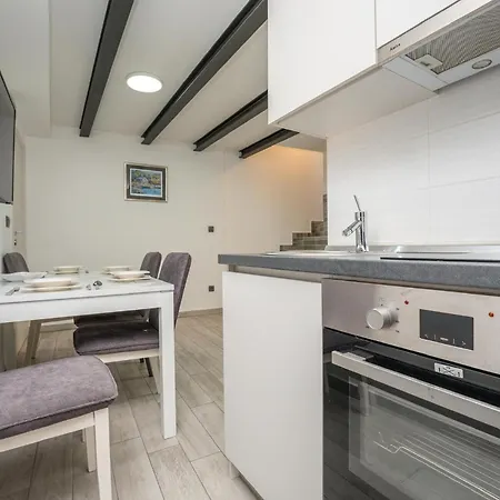 Lejlighed Cozy In Biograd With Wifi Biograd Na Moru