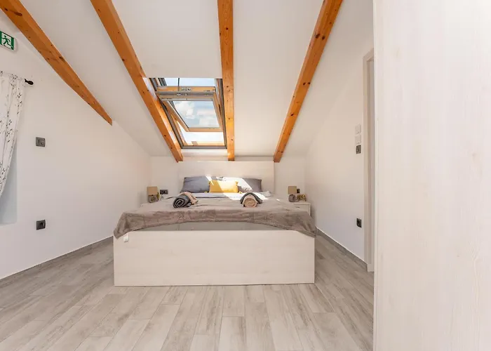 Luxurious In Biograd With Wifi Biograd Na Moru