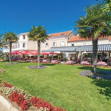 Apartament Cozy In Biograd With Wifi *
