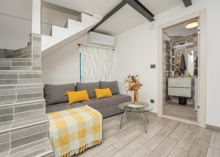 Apartmán Luxurious In Biograd With Wifi *